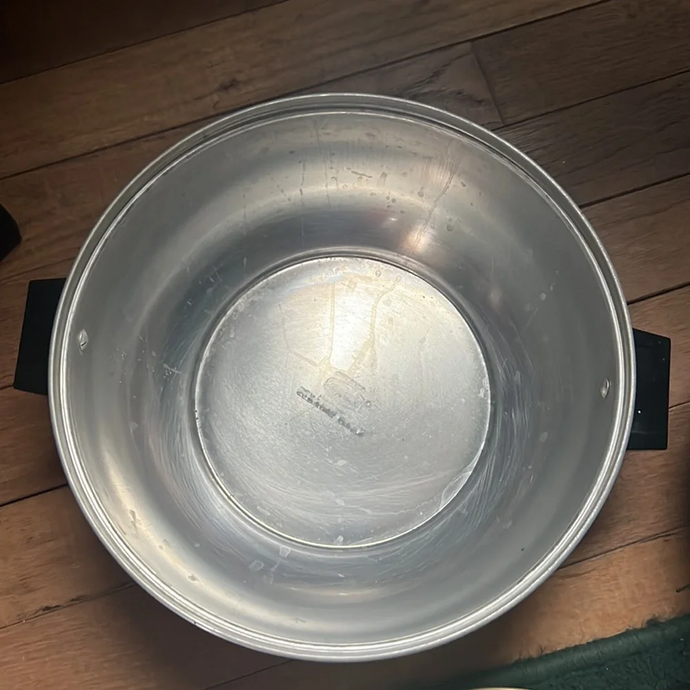 Vintage West Bend Serving Oven 3-Pc Multi-Purpose BUN WARMER & SERVER ~ USA - Picture 6 of 16